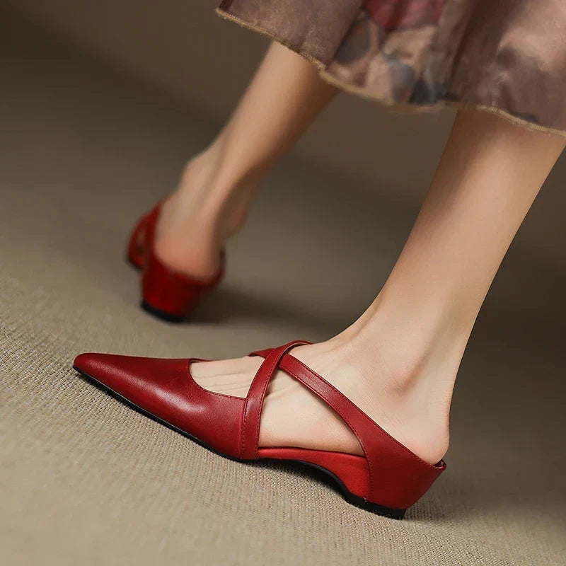 Carmela | Mules à Pointe avec Cintres Croisés