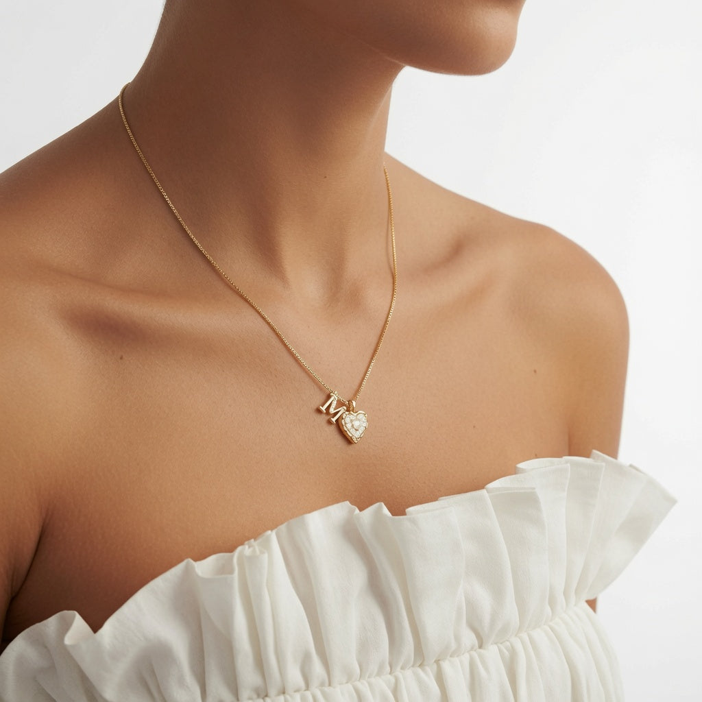 Élisara™ — Collier cœur personnalisé élégance éternelle