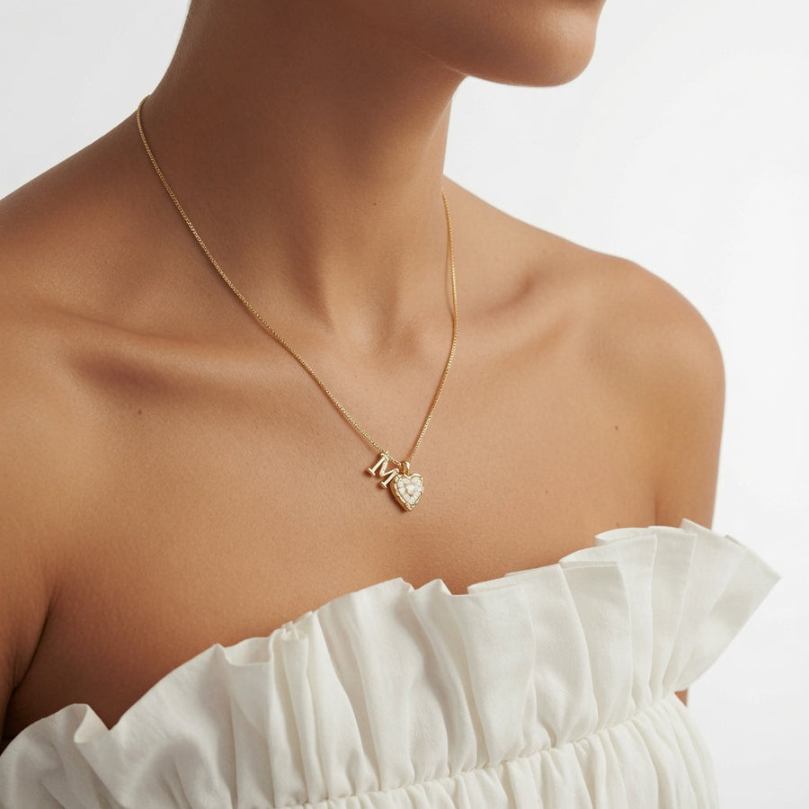Élisara™ — Collier cœur personnalisé élégance éternelle